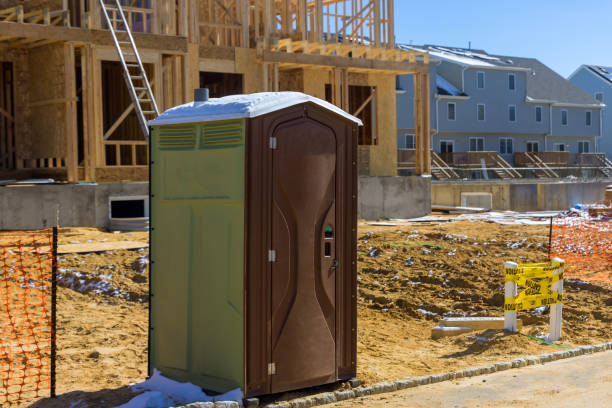 Portable Toilet Options We Offer in Avoca, IA
