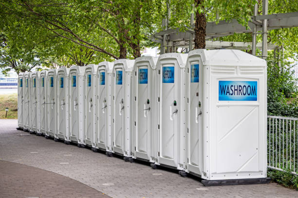 Best Portable restroom trailer rental  in Avoca, IA